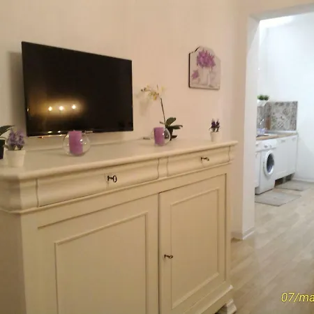 Casa Besi Holiday home Sferracavallo