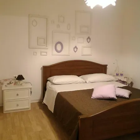 Holiday home Casa Besi
